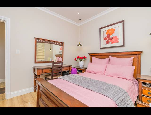 2 BEDROOM RETIREMENT UNIT FOR SALE IN KINDLEWOOD ESTATE